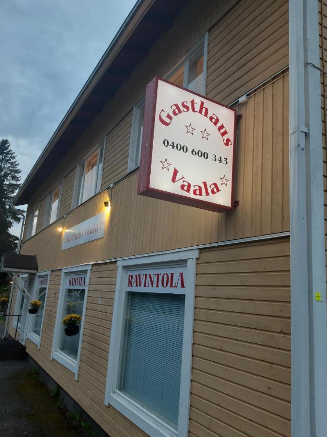 Gasthaus Vaala Oy Aparthotel Esterno foto